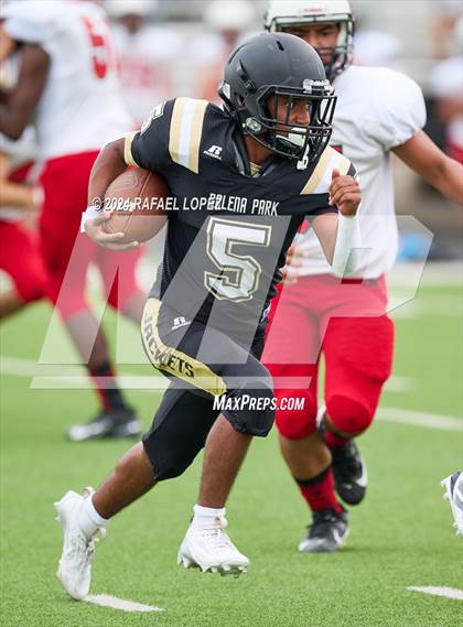 Thumbnail 3 in Porter vs Galena Park (B Team) photogallery.