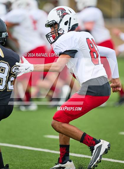 Thumbnail 3 in Porter vs Galena Park (B Team) photogallery.