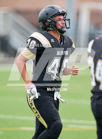 Thumbnail 3 in Porter vs Galena Park (B Team) photogallery.