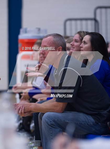 Thumbnail 2 in Fountain Hills vs Northwest Christian (AIA D3 Championship) photogallery.