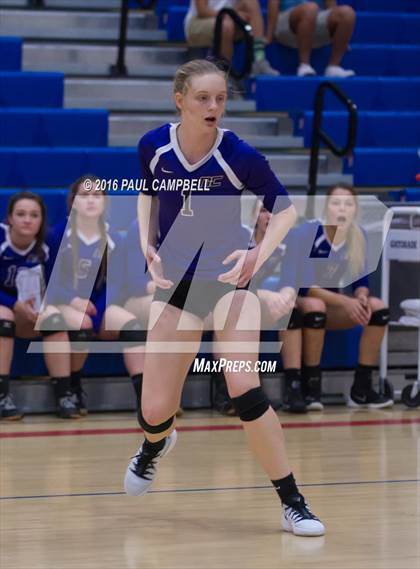 Thumbnail 2 in Fountain Hills vs Northwest Christian (AIA D3 Championship) photogallery.