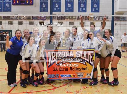 Thumbnail 2 in Fountain Hills vs Northwest Christian (AIA D3 Championship) photogallery.