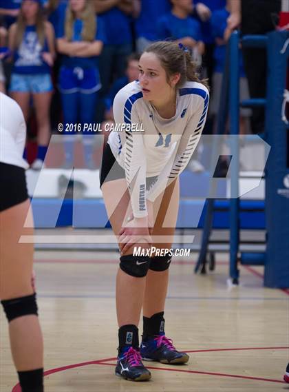 Thumbnail 1 in Fountain Hills vs Northwest Christian (AIA D3 Championship) photogallery.