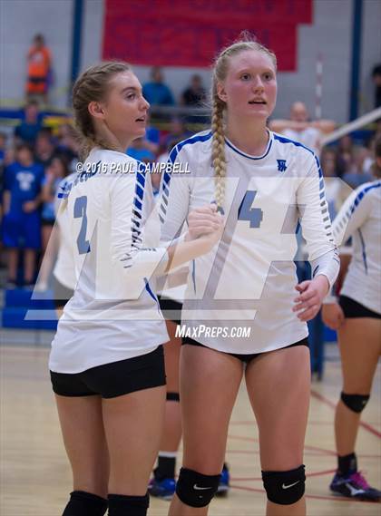 Thumbnail 2 in Fountain Hills vs Northwest Christian (AIA D3 Championship) photogallery.