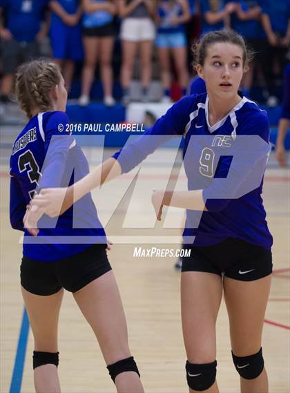 Thumbnail 2 in Fountain Hills vs Northwest Christian (AIA D3 Championship) photogallery.