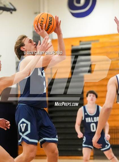 Thumbnail 1 in Valor Christian @ Columbine photogallery.