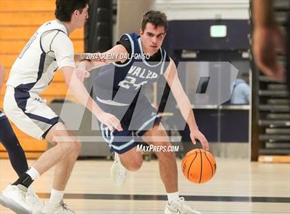 Thumbnail 2 in Valor Christian @ Columbine photogallery.
