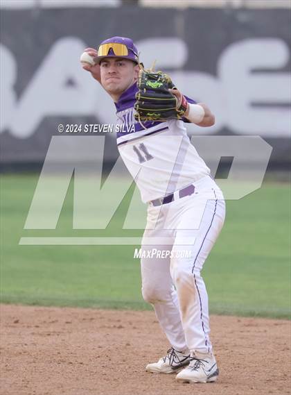 Thumbnail 1 in Liberty vs. St. Augustine (74th Annual San Diego Lions Tournament) photogallery.