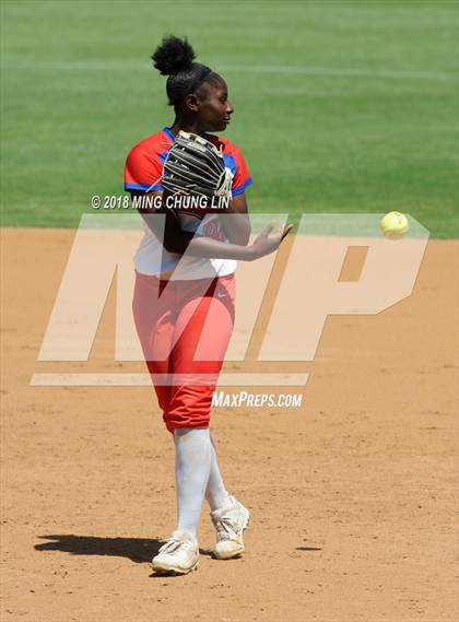 Thumbnail 1 in Archer School for Girls vs. Serra (CIF SS D7 Final) photogallery.