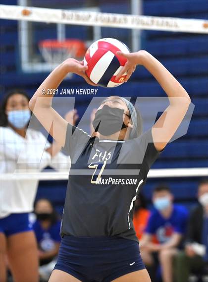 Thumbnail 3 in Foothill @ Bishop Gorman photogallery.