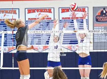 Thumbnail 2 in Foothill @ Bishop Gorman photogallery.