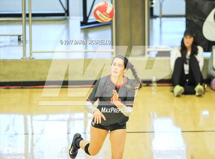 Thumbnail 2 in Walton vs. Mater Dei (Nike Tournament of Champions) photogallery.