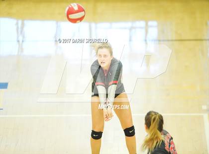 Thumbnail 1 in Walton vs. Mater Dei (Nike Tournament of Champions) photogallery.