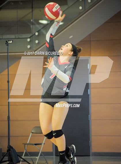 Thumbnail 1 in Walton vs. Mater Dei (Nike Tournament of Champions) photogallery.
