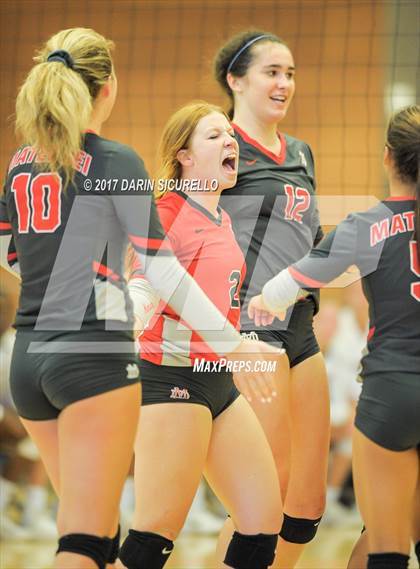 Thumbnail 3 in Walton vs. Mater Dei (Nike Tournament of Champions) photogallery.