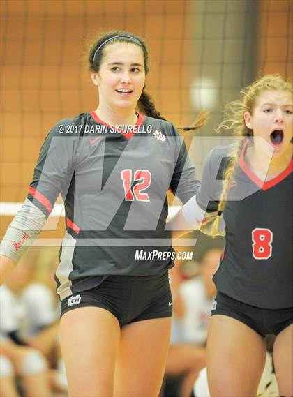 Thumbnail 2 in Walton vs. Mater Dei (Nike Tournament of Champions) photogallery.