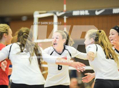 Thumbnail 2 in Walton vs. Mater Dei (Nike Tournament of Champions) photogallery.