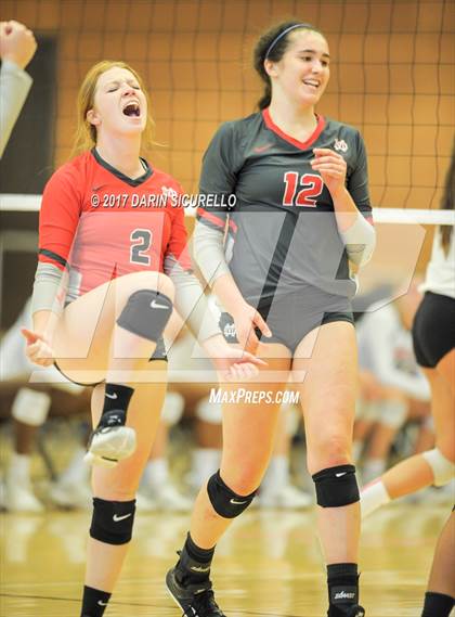Thumbnail 3 in Walton vs. Mater Dei (Nike Tournament of Champions) photogallery.