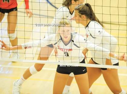 Thumbnail 2 in Walton vs. Mater Dei (Nike Tournament of Champions) photogallery.