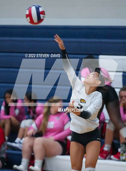 Thumbnail 2 in Gilbert Christian vs. Saguaro (Spiketown Invitational) photogallery.