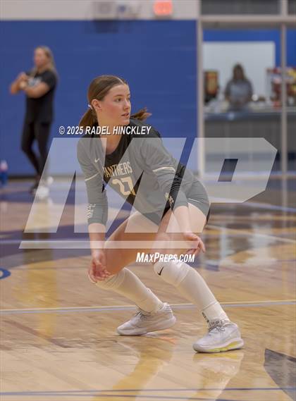 Thumbnail 2 in Grain Valley vs. Raymore-Peculiar (Grain Valley Invitational) photogallery.