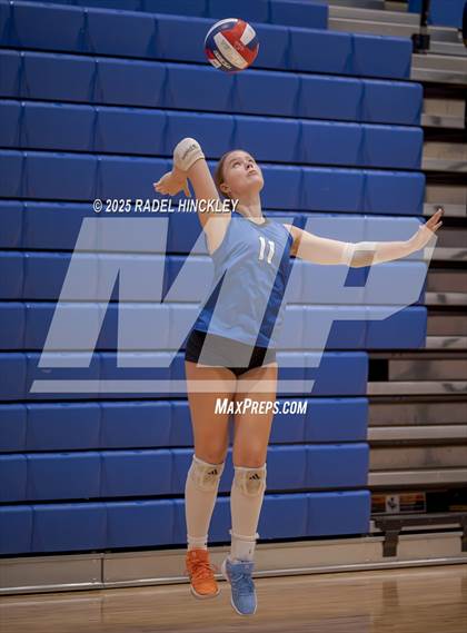 Thumbnail 3 in Grain Valley vs. Raymore-Peculiar (Grain Valley Invitational) photogallery.