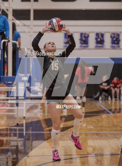 Thumbnail 2 in Grain Valley vs. Raymore-Peculiar (Grain Valley Invitational) photogallery.