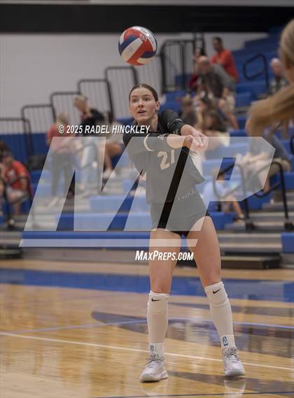 Thumbnail 3 in Grain Valley vs. Raymore-Peculiar (Grain Valley Invitational) photogallery.