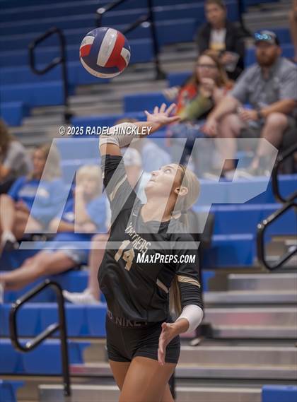 Thumbnail 2 in Grain Valley vs. Raymore-Peculiar (Grain Valley Invitational) photogallery.