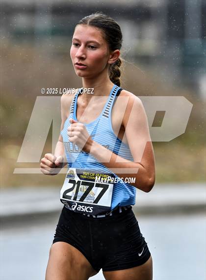 Thumbnail 1 in CIF SS Cross Country Preliminary Finals photogallery.