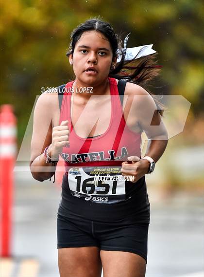 Thumbnail 1 in CIF SS Cross Country Preliminary Finals photogallery.