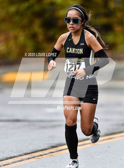 Thumbnail 2 in CIF SS Cross Country Preliminary Finals photogallery.