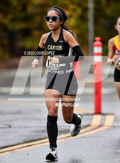 Thumbnail 3 in CIF SS Cross Country Preliminary Finals photogallery.