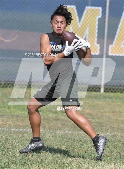 Thumbnail 3 in Palm Desert vs. Pacifica (Marina Invitational) photogallery.