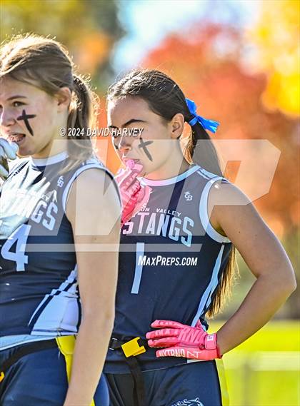 Thumbnail 1 in 5A Flag Football Second Round Valor vs Ralston Valley photogallery.