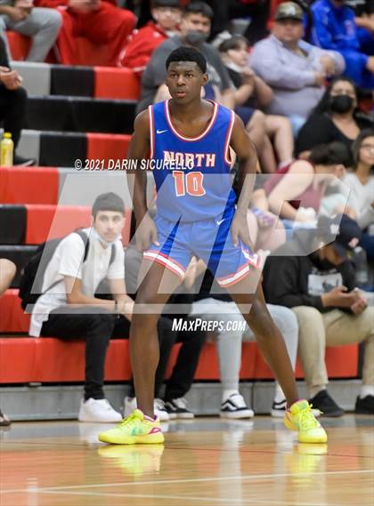 Thumbnail 2 in Central vs North (PXU Coyote Classic Tournament)  photogallery.
