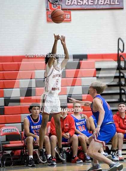 Thumbnail 2 in Central vs North (PXU Coyote Classic Tournament)  photogallery.