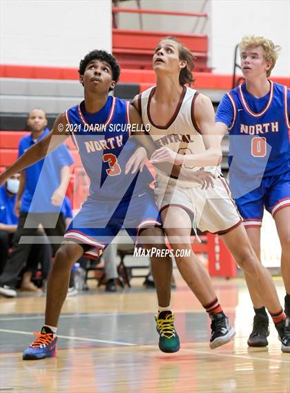 Thumbnail 1 in Central vs North (PXU Coyote Classic Tournament)  photogallery.