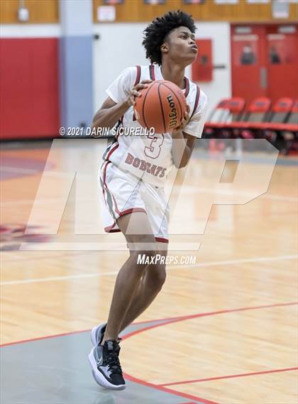 Thumbnail 2 in Central vs North (PXU Coyote Classic Tournament)  photogallery.