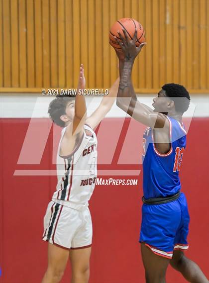 Thumbnail 1 in Central vs North (PXU Coyote Classic Tournament)  photogallery.