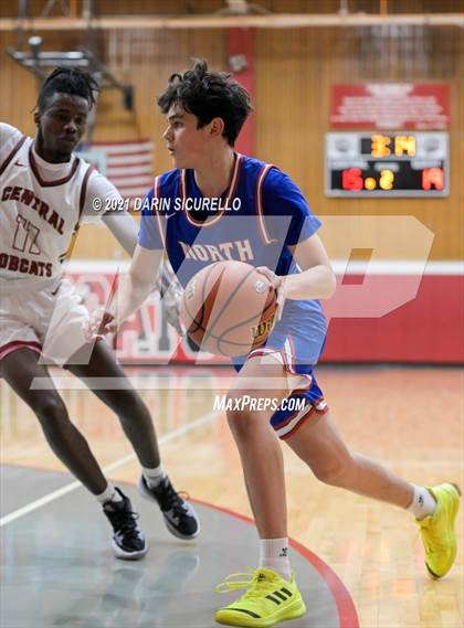 Thumbnail 1 in Central vs North (PXU Coyote Classic Tournament)  photogallery.