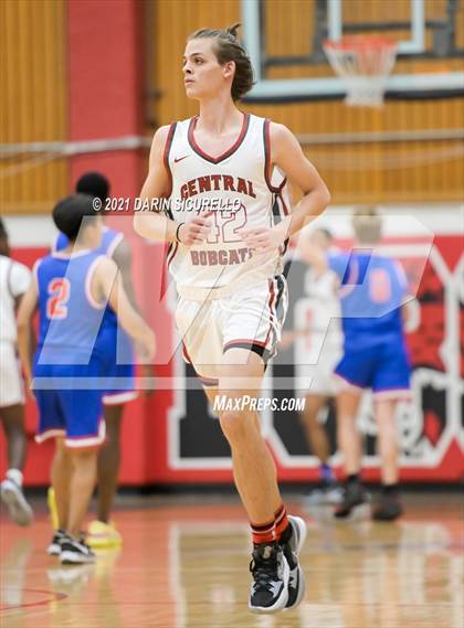 Thumbnail 1 in Central vs North (PXU Coyote Classic Tournament)  photogallery.