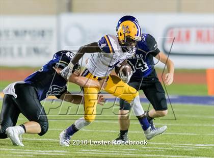Thumbnail 1 in La Grange @ Navarro photogallery.