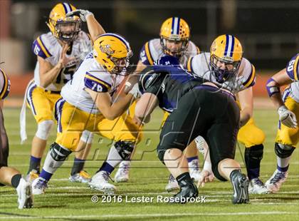 Thumbnail 2 in La Grange @ Navarro photogallery.