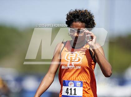 Thumbnail 1 in Bob Hayes Invitational (200m) photogallery.