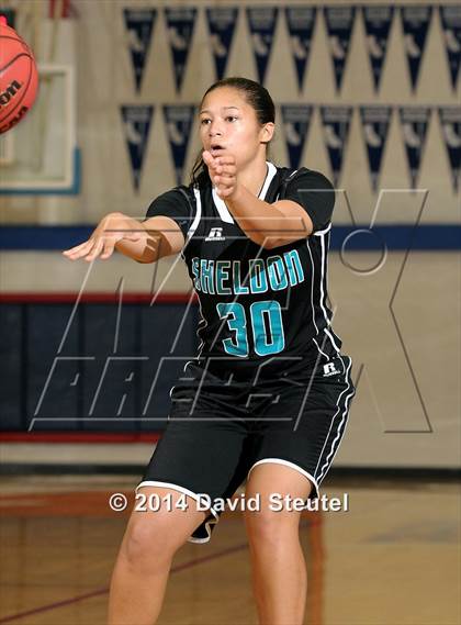 Thumbnail 1 in Sheldon vs. Kennedy (Christian Brothers Holiday Classic) photogallery.