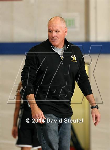 Thumbnail 3 in Sheldon vs. Kennedy (Christian Brothers Holiday Classic) photogallery.