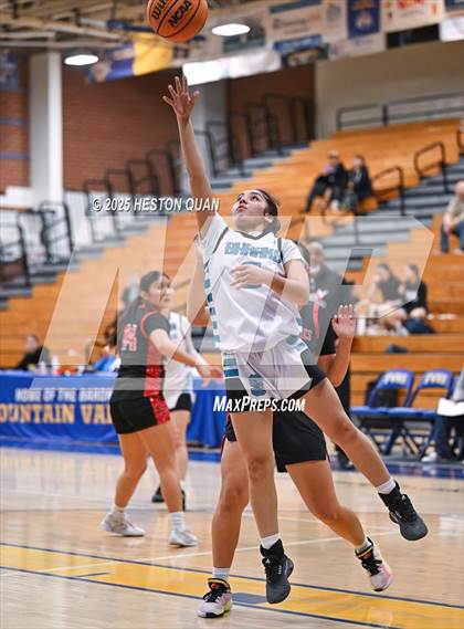 Thumbnail 3 in Santiago vs. Palos Verdes (Troy Warrior Classic) photogallery.