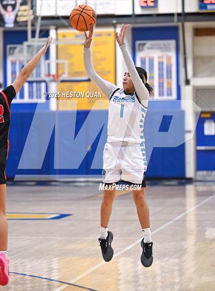 Thumbnail 3 in Santiago vs. Palos Verdes (Troy Warrior Classic) photogallery.