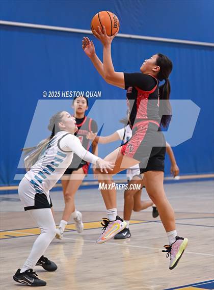 Thumbnail 3 in Santiago vs. Palos Verdes (Troy Warrior Classic) photogallery.